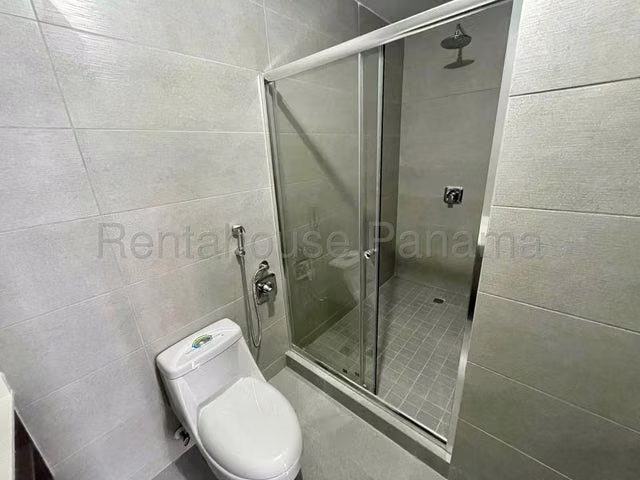 Apartamento en Alquiler en Vía España 27LDC1976 - Imagen 9