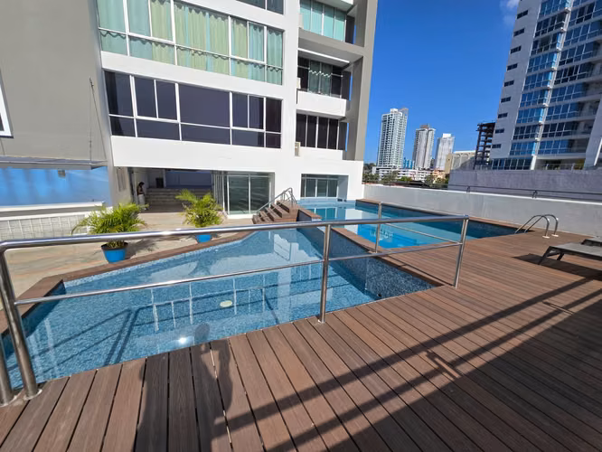 ¡En Alquiler! Apartamento de 98 m² con Vista al Mar