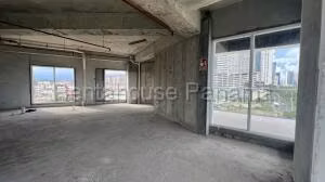 Alquiler de Local Comercial con 43m2 en Avenida Balboa PH The Sands 26-363SR
