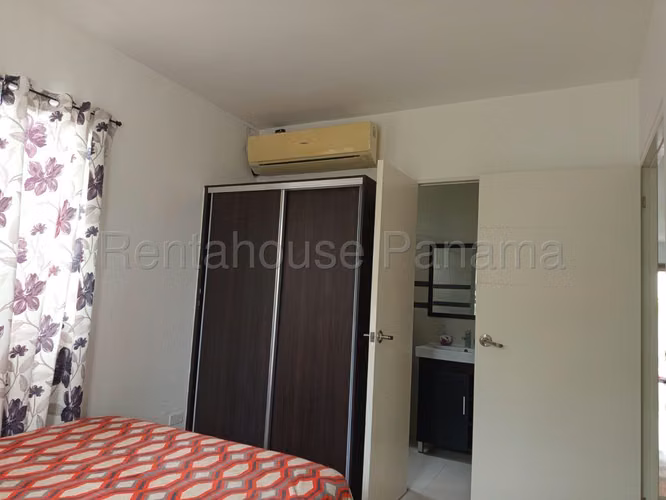 Se Vende Casa en San Carlos YDU - Imagen 9