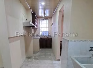 Venta de Casa con 215m2 en Villa Lucre 27-2015SR - Imagen 14