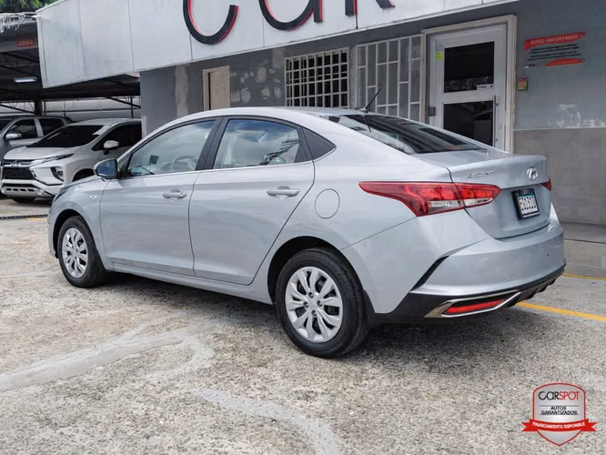 Hyundai Accent 2024 Manual EG1310 - Imagen 5