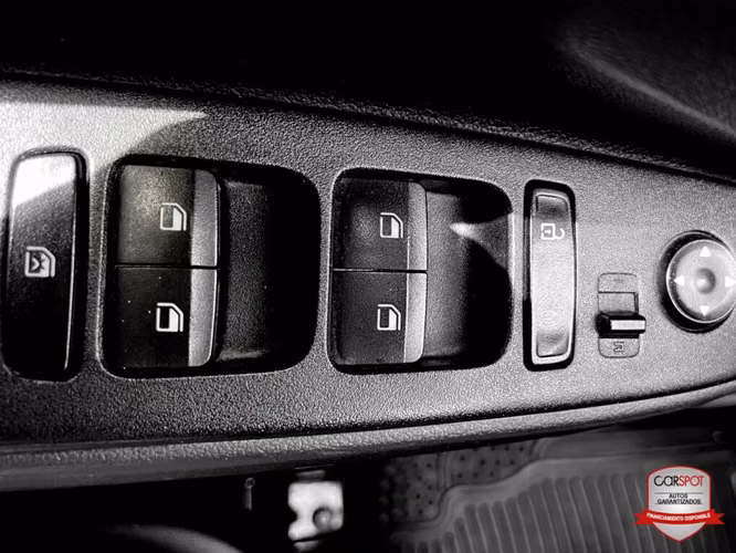 Hyundai Grand i10 HB 2024 Manual DG0921 - Imagen 11