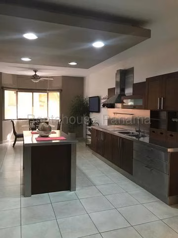 Alquiler de Casa en Clayton 26LBR8986