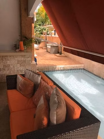 Alquiler de Casa en Clayton 26LBR8986