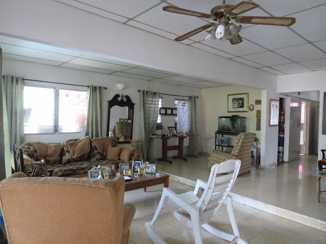 Venta de Casa en Parque Lefevre CCO