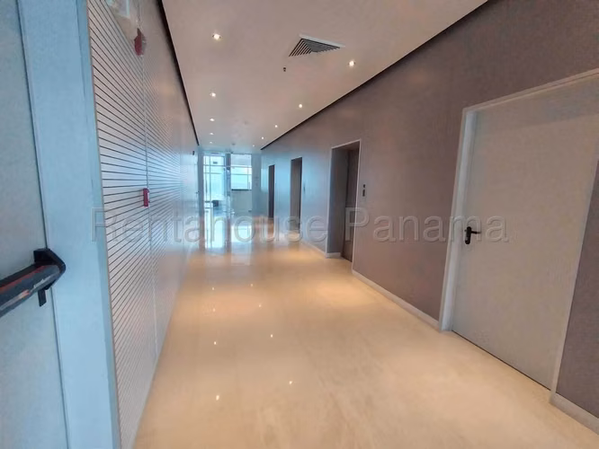 Venta de Oficina en Santa Maria, 37E Business Center, (Solo Cliente Directo) . - Imagen 18