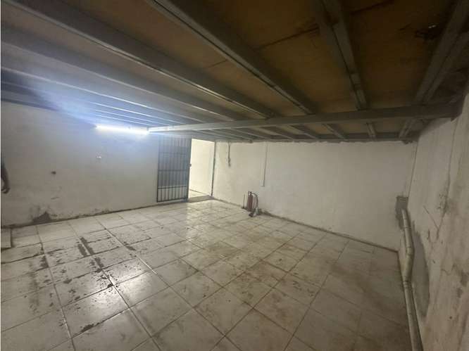 LOCAL / PEDREGAL / 265M / PARKING / AMPLIO ESPACIO / ESQUINA - Imagen 18