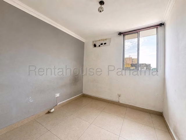 Apartamento en Venta en Condado del Rey 27AECC1980 - Imagen 4