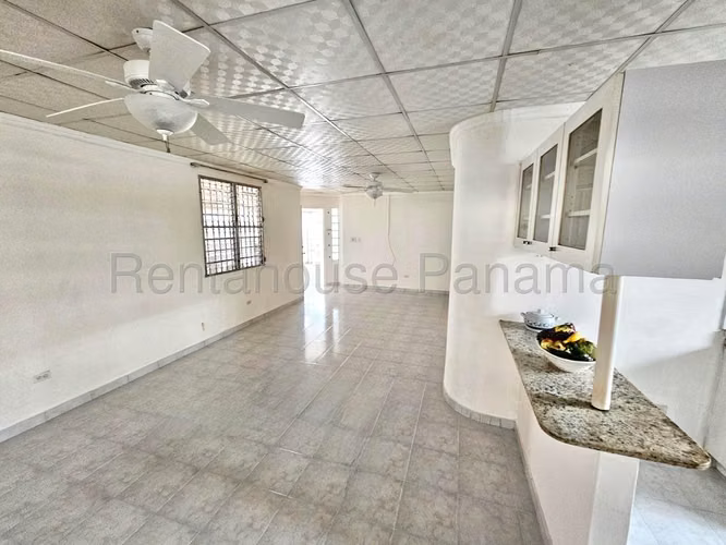 Venta de Casa en Villa Lucre Solo Cliente Directo MC - Imagen 3