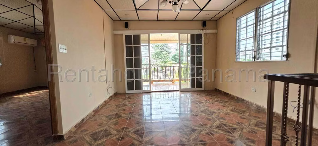 Venta de Casa en Villa Lucre Solo Cliente Directo LFC - Imagen 4