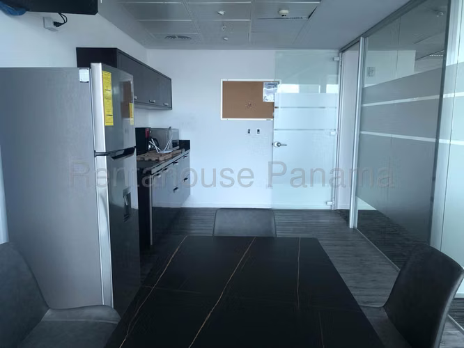 Alquiler de Oficina en Punta Pacifica | Solo Cliente Directo LFC - Imagen 4