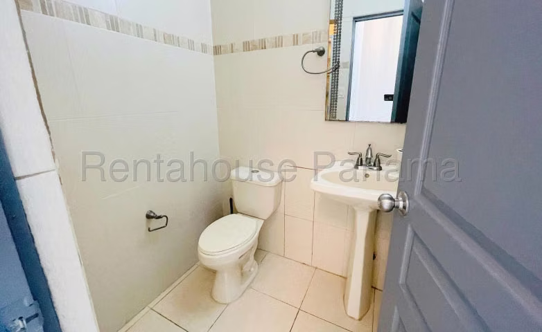 Se alquila apartamento amoblado en Ave. Balboa - Imagen 14
