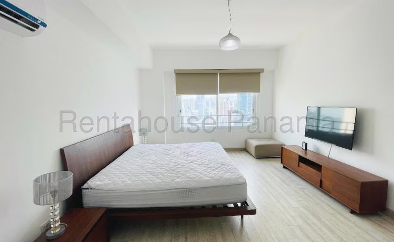 Se alquila apartamento amoblado en Ave. Balboa - Imagen 9