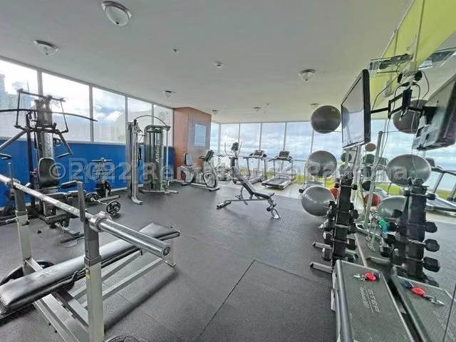 Se alquila apartamento amoblado en Ave. Balboa - Imagen 4