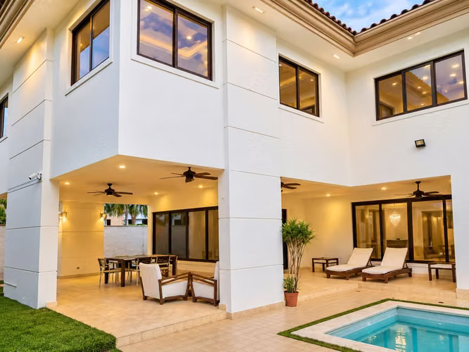 CASA EN COSTA DEL ESTE CON PISCINA PRIVADA 1045M2 CON 4REC MLD - Imagen 14