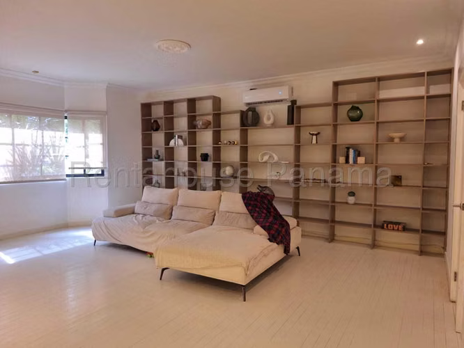 Casa En Alquiler En Costa Del Este YM - Imagen 17
