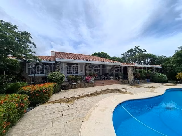 CASA DE PLAYA EN VENTA EN SAN CARLOS. PUNTA BARCO RESORT - Imagen 2