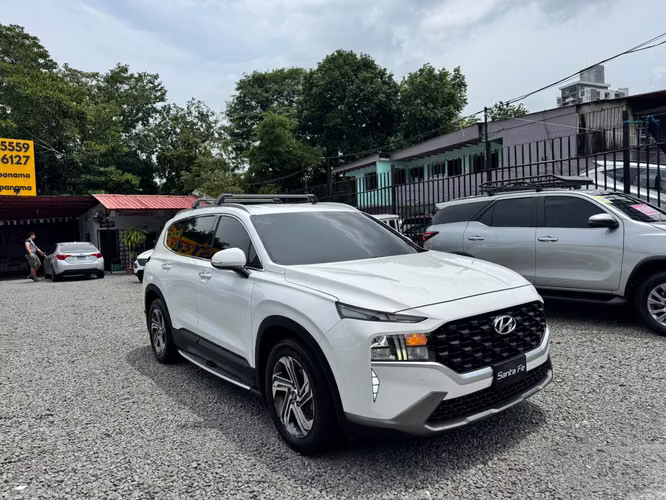 HYUNDAI SANTAFE 2022 IMPECABLE COMO NUEVO - Imagen 3