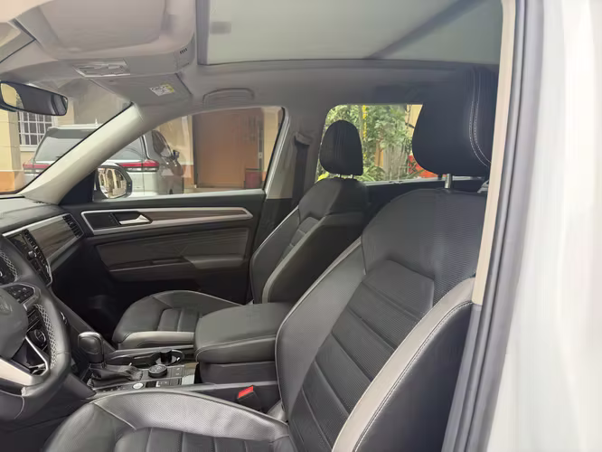 Volkswagen Teramont 2022 full extras