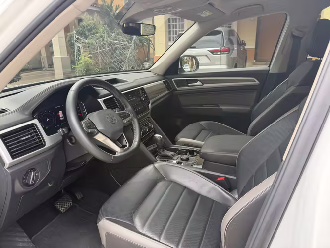 Volkswagen Teramont 2022 full extras