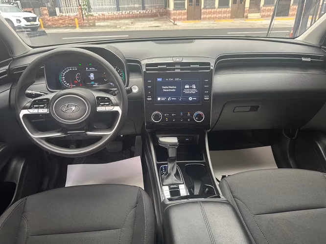 HYUNDAI TUCSON 2022 SOLO 37 MIL KILOMTROS - Imagen 9