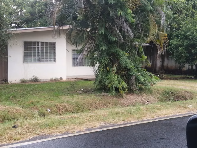 VENTA DE TERRENO EN LAS ACACIAS - Imagen 4