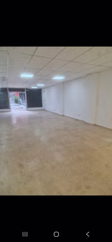 ALQUILO LOCAL COMERCIAL EN VISTA HERMOSA