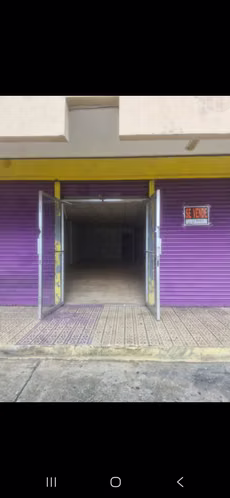 ALQUILO LOCAL COMERCIAL EN VISTA HERMOSA