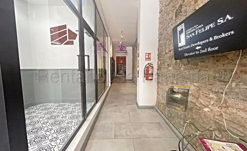Se Alquila Local en Casco Antiguo DPA27-2042