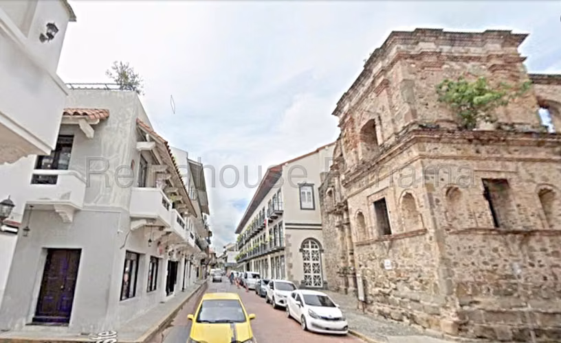 Se Alquila Local en Casco Antiguo DPA27-2042
