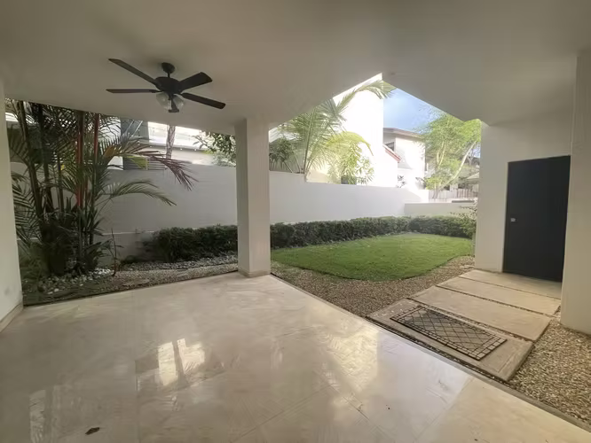 Alquiler de Casa Duplex Frente al Bosque en PH Nativa, Panamá Pacífico - Imagen 2