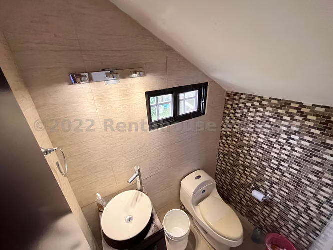 Vendo Casa en Brisas Del Golf LC24-4087 - Imagen 3