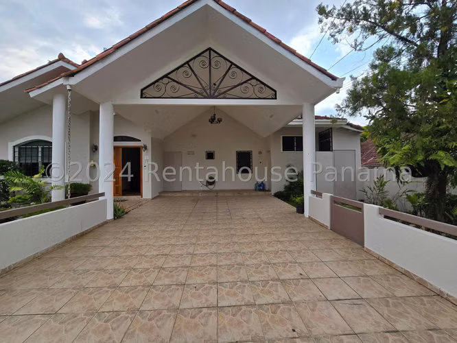 Vendo Casa en Brisas Del Golf LC24-7794 - Imagen 2
