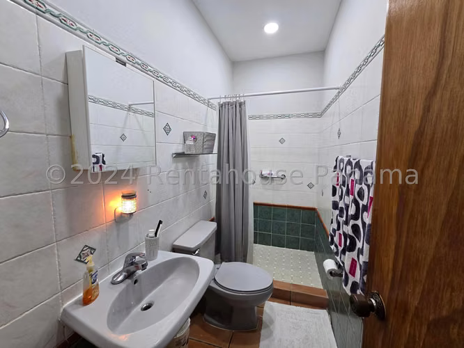 Vendo Casa en Brisas Del Golf LC24-7794 - Imagen 17