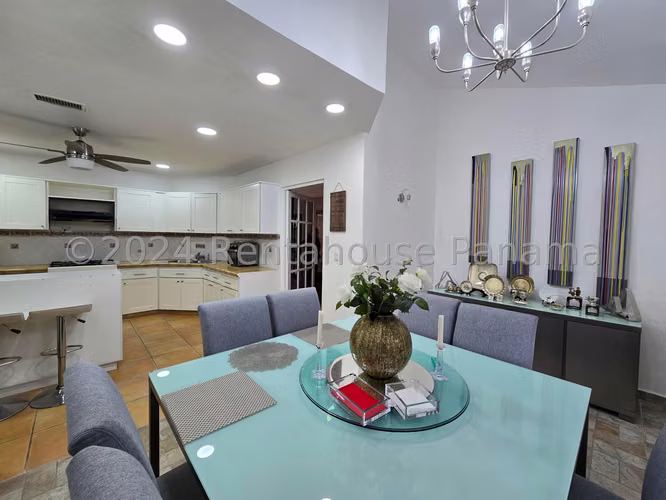 Vendo Casa en Brisas Del Golf LC24-7794 - Imagen 12