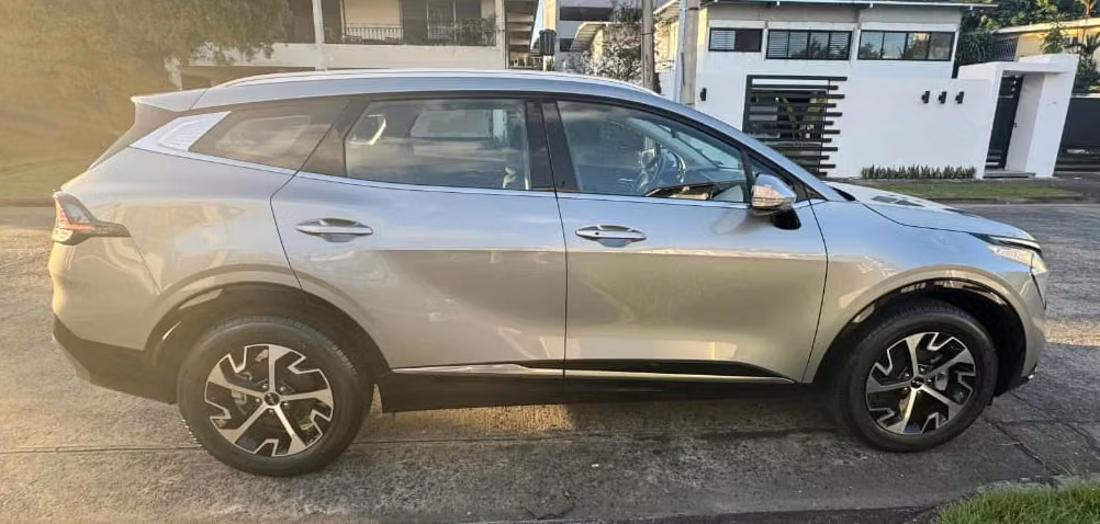 SPORTAGE 2023 AUTOMATICO EN 24,495 al CREDITO o al contado... - Imagen 4