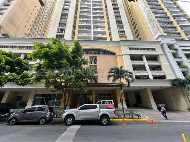 Venta de apartamento en Ph Sophia 27MVCH7573