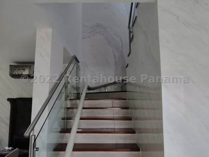 VENTA DE CASA EN  PANAMA PACIFICO HQ