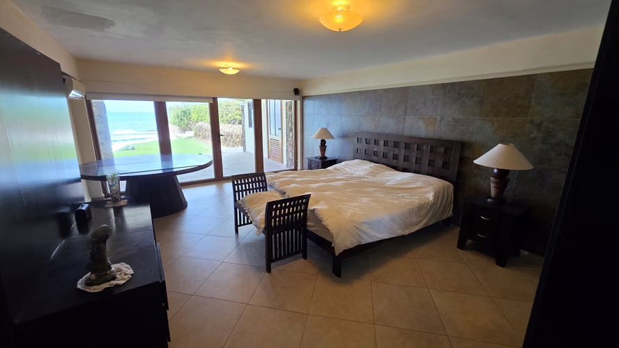 Preciosa Casa en Coronado, frente al mar - Imagen 19