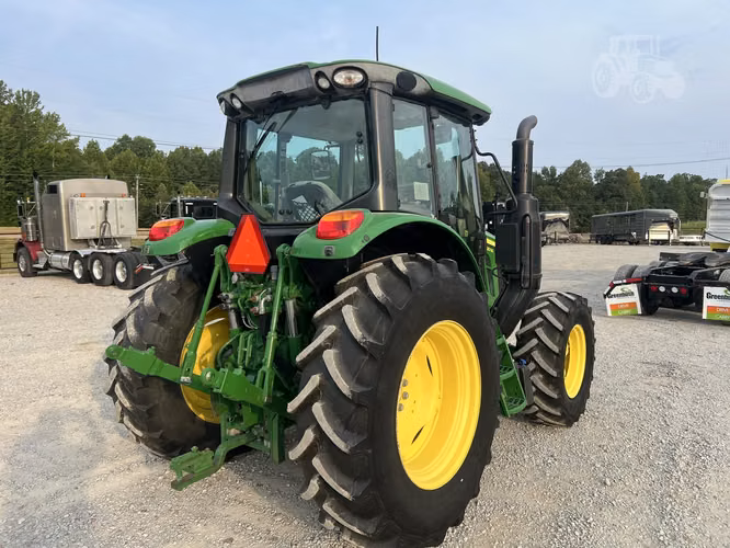 2020 JOHN DEERE 6120M