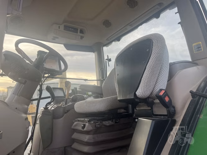 2020 JOHN DEERE 6120M