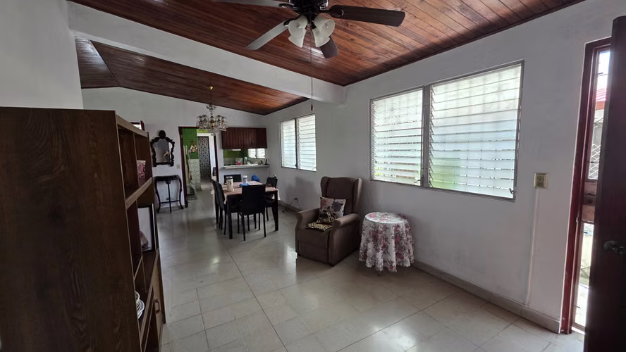 Casa en Urbanización Chanis