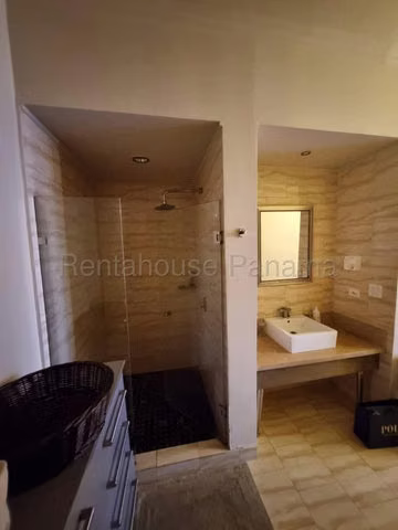 J2030GRR Alquiler de Apartamento en Obarrio - Imagen 10