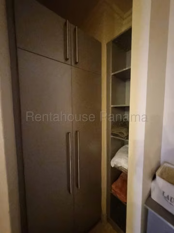 J2030GRR Alquiler de Apartamento en Obarrio - Imagen 7