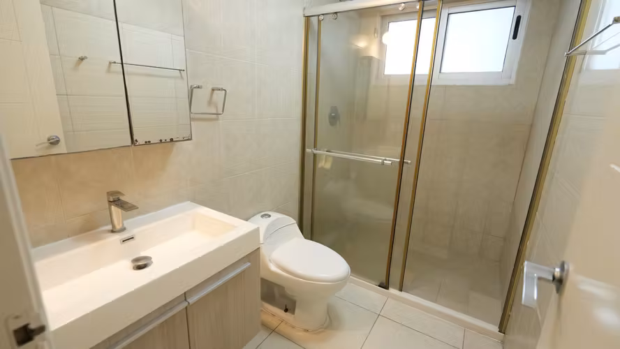 Apartamento amoblado con vista al mar | PH WATERS