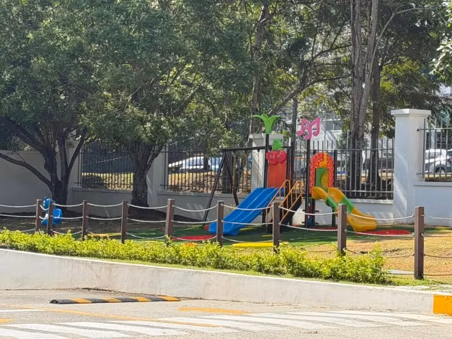 Vive rodeado de naturaleza y confort en Clayton Park | 199 m² con balcón amplio