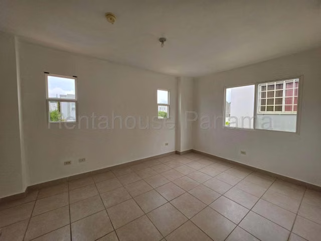 Casa en Venta en Brisas del Golf 27LDC2018