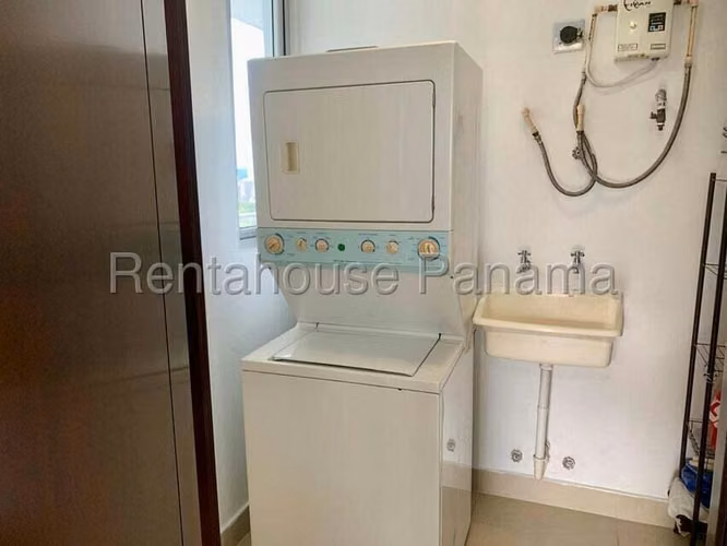 Alquiler Apartamento Punta Pacífica - YD
