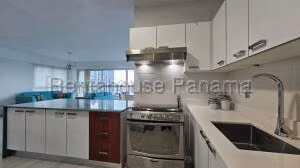 Apartamento en Alquiler en Avenida Balboa 27jack1527